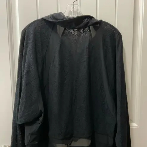 Lululemon | In Depth Jacket Lace | 8 - Picture 2 of 10